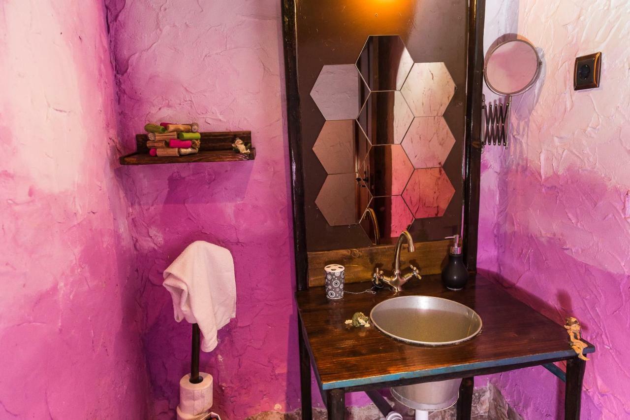 El Eden De Javier Guest House Robledillo Ngoại thất bức ảnh